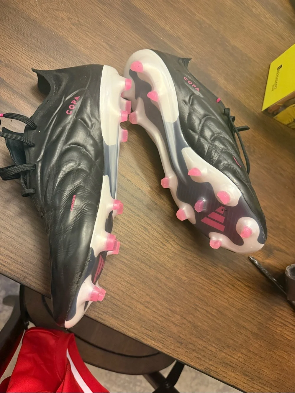Adidas Copa Pure.1 Size 10.5 Black/Shock Pink
